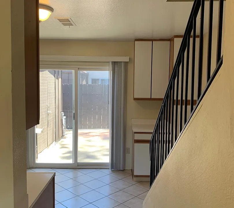 10142 Peaceful Ct