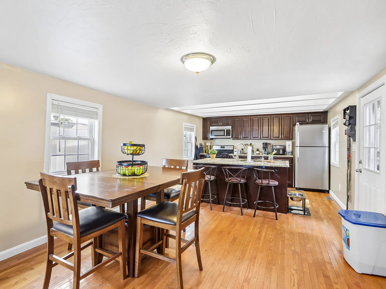 3 bed, 1514 sqft, $3,500 — Photo 4