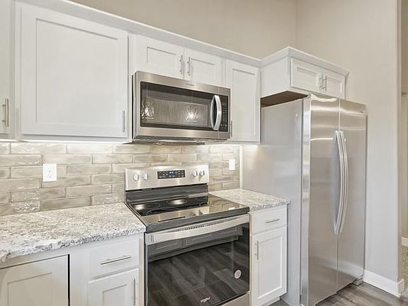 2nd image of 8201 Regent Dr