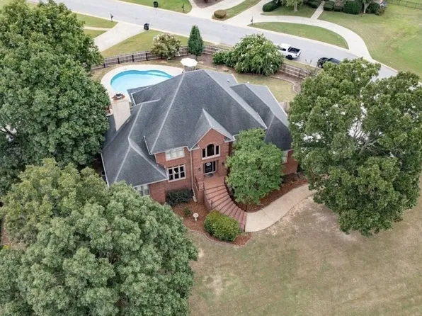 4136 Kesteven Dr, Birmingham, AL 35242