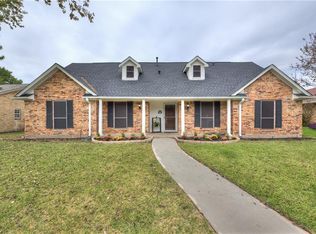 2429 Stone Creek Dr, Plano, TX 75075