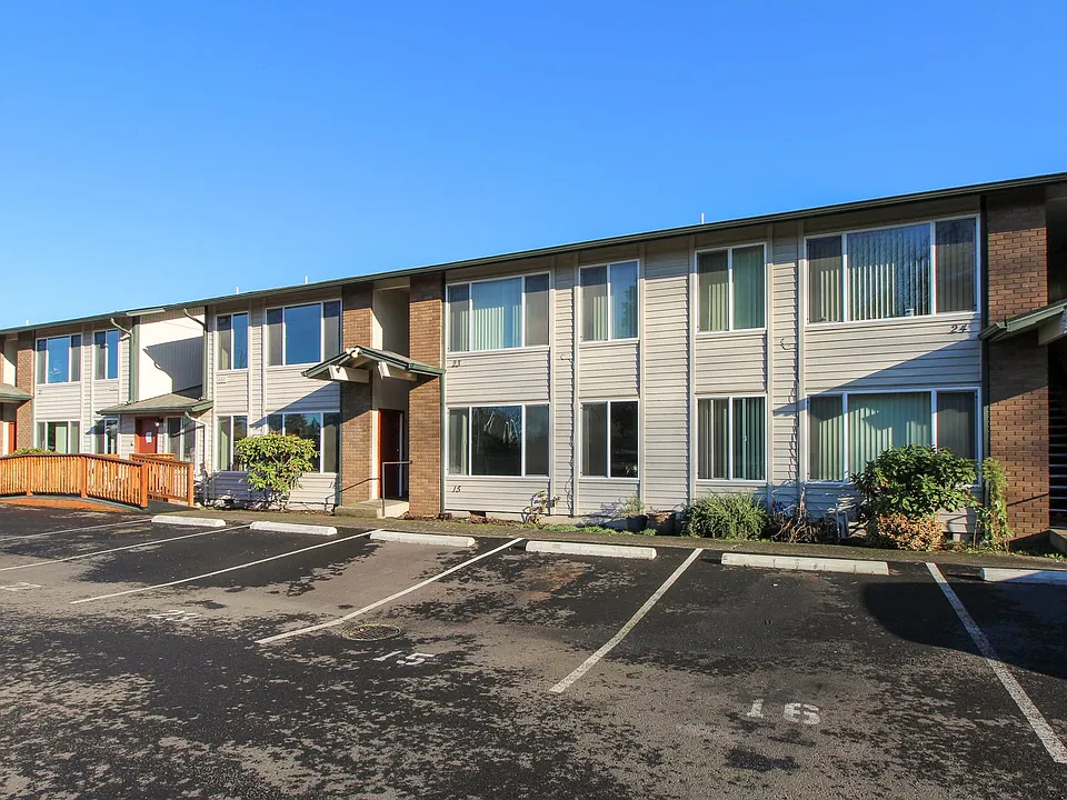 Murphy Manor Apartments