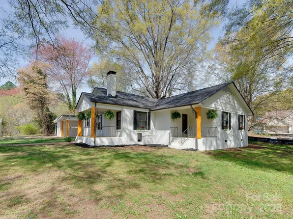 1209 Mount Ulla Hwy, Mooresville, NC 28115