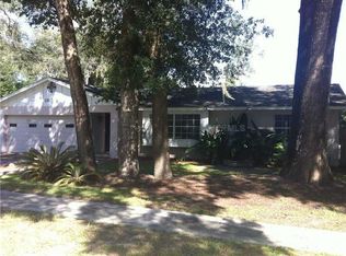 1515 W Winnemissett Ave, Deland, FL 32720