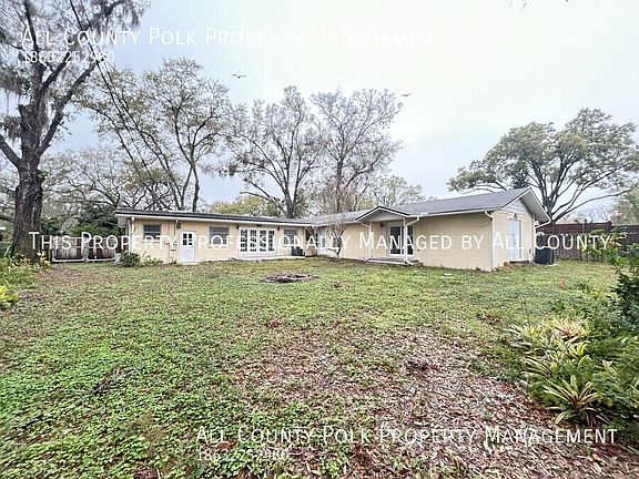2nd image of 2718 Collins Ave