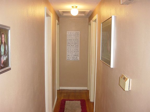 3rd image of 4608 Pine Al Dr
