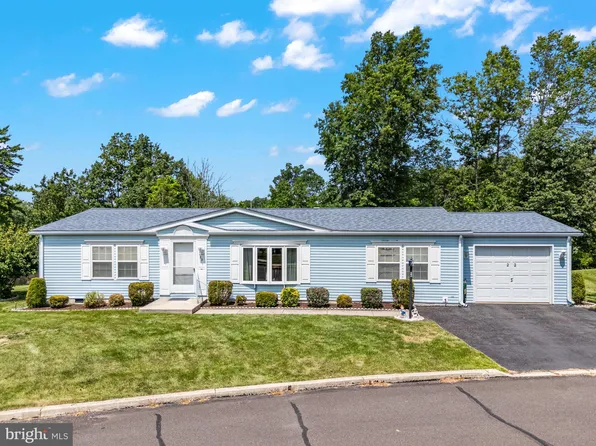 22 Williams Way, Sellersville, PA 18960