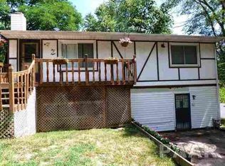 408 Lawndale Ave, Creve Coeur, IL