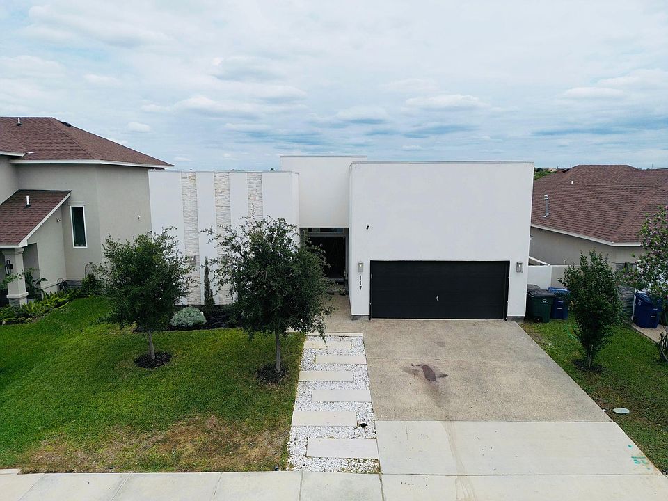 1st image of 117 Fritz Leiber Dr