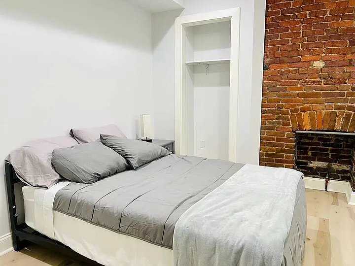 342 Lamont Pl — Photo 16