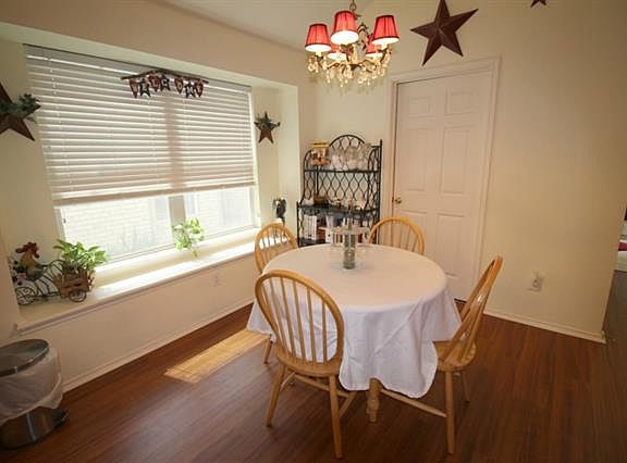 3rd image of 11412 Petunia Dr