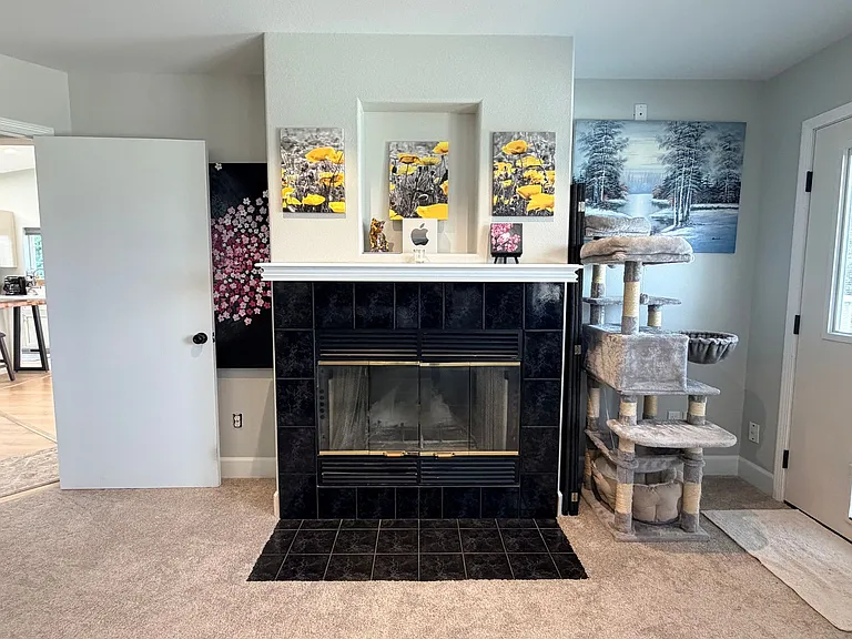 2637 Afton Pl NE — Photo 11