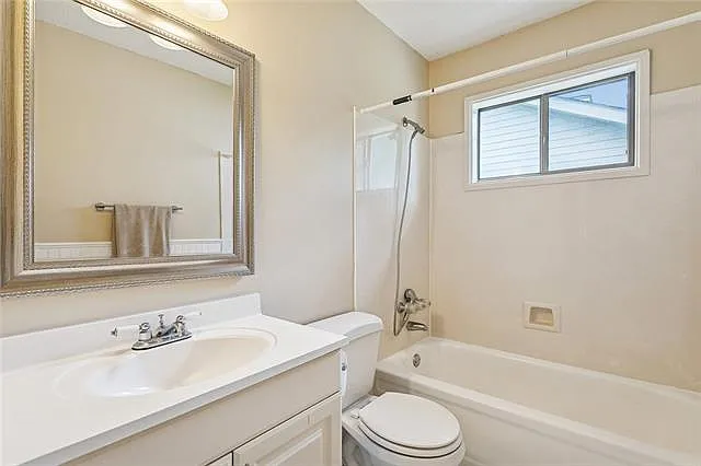 218 Melody Ln — Photo 14