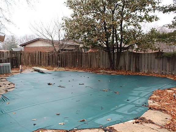 4th image of 1130 Meadowgrass Ct