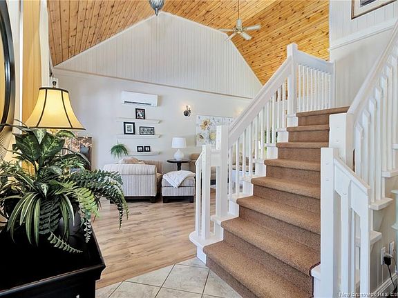 3rd image of 17 Whittaker Rd