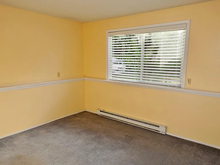 2201 N Spokane St #3 — Photo 13