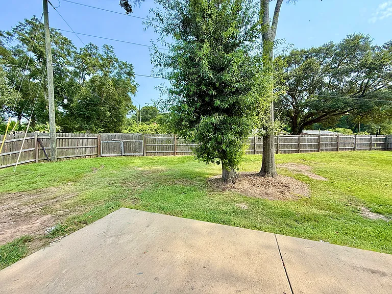 848 Jacobs Way — Photo 23