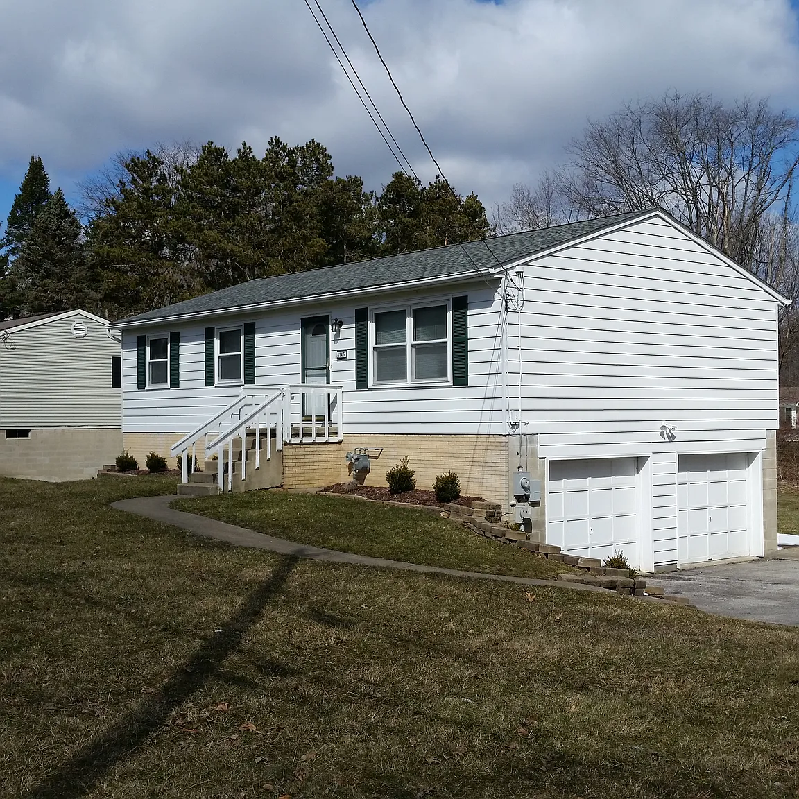 4145 Summit Rd photo 1