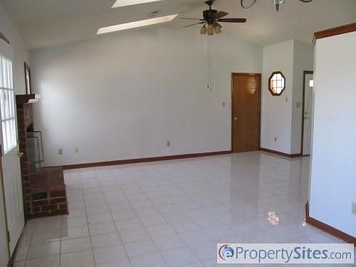 4th image of 3472 Landstown Ct