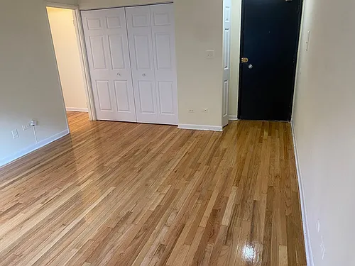 Lakeview Living! Photo 1