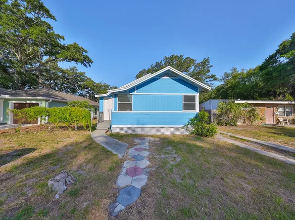 1735 43rd St S, Saint Petersburg, FL 33711