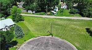 1st image of 113 Parker Ln