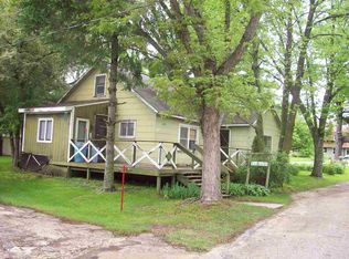 655 Grant, Elroy, WI 53929