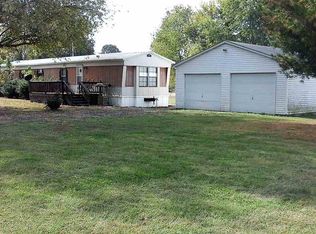 707 Stringtown Rd, Grand Rivers, KY 42045