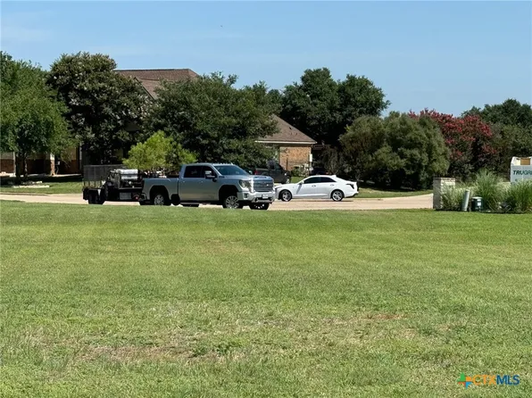 1344 Walker Cir, Salado, TX 76571