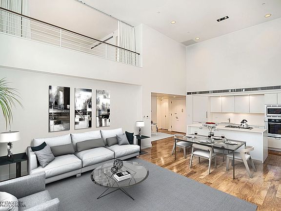 3rd image of 84 White St APT 7C
