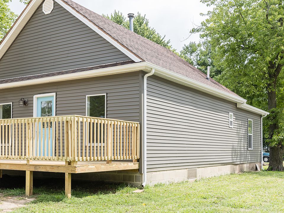 507 N Niles Ave, Tuscola, IL 61953 Zillow