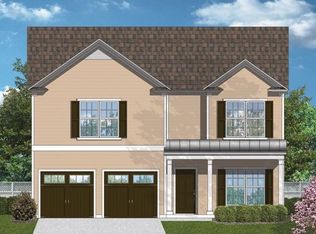 1605 Laguardia Dr, Hope Mills, NC 28348