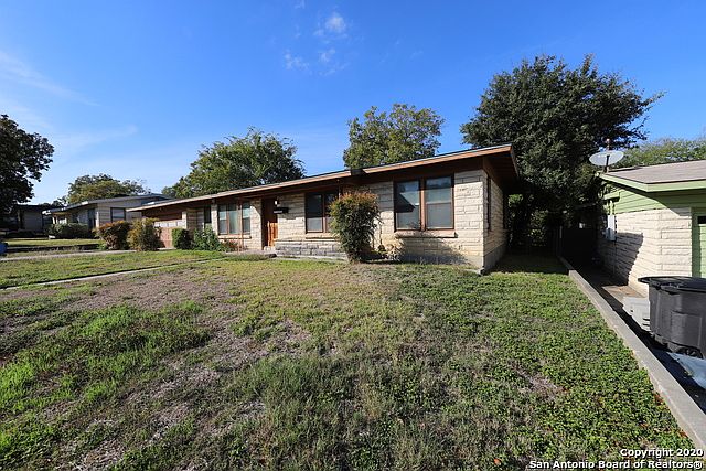 1st image of 235 Millwood Ln