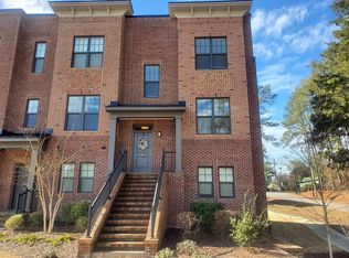 31 Brownstone Ln #1, Southern Pines, NC 28387