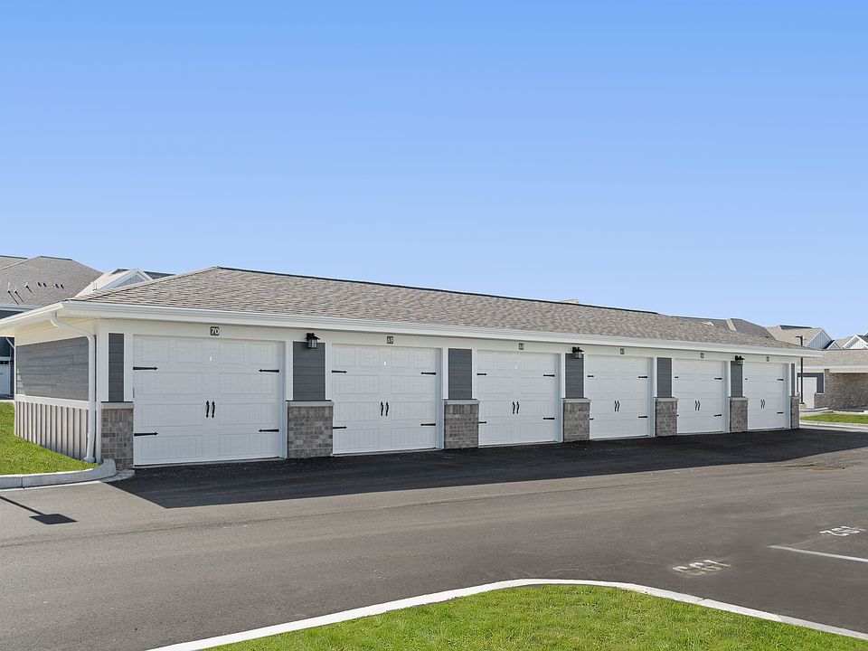 Seasons at River View Detached Garages