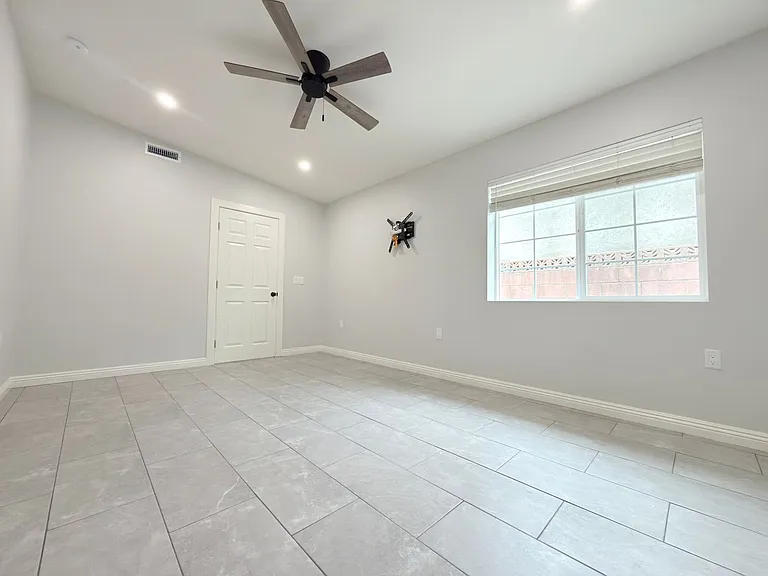 6713 Goodland Ave — Photo 6