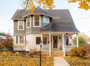 109 Alma St, Sycamore, IL 60178