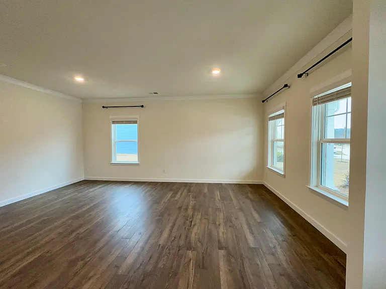 10811 Upland Dr — Photo 15