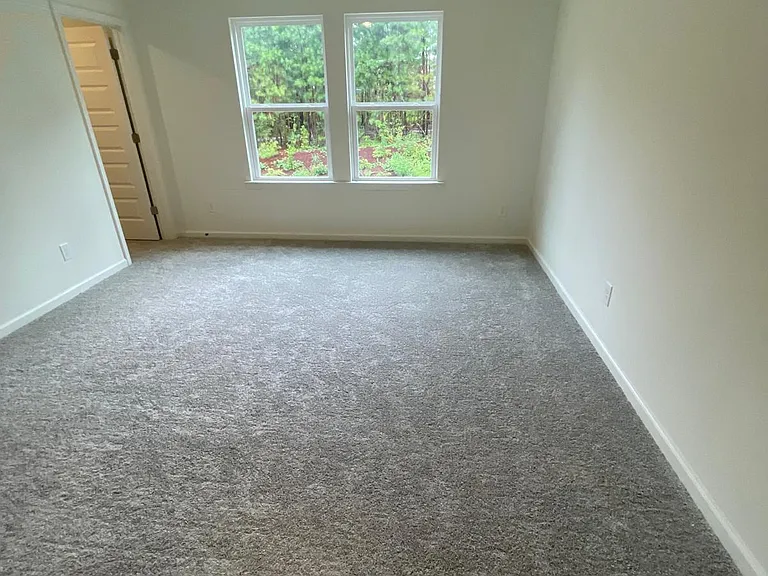 195 Parker Ln — Photo 15