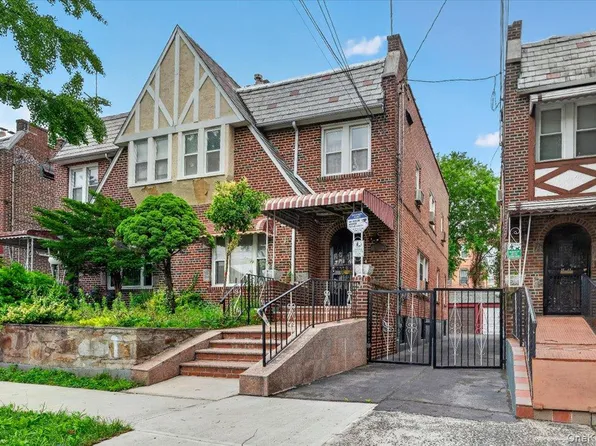 3236 Fish Avenue, Bronx, NY 10469