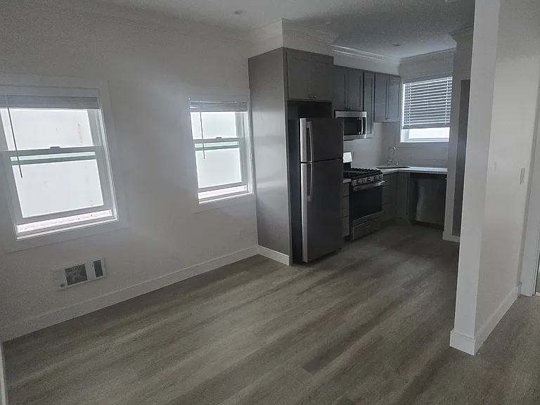 4935 Anza St #2 — Photo 3