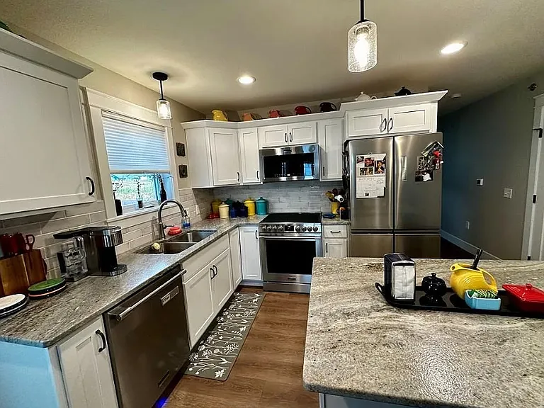 5522 Cottage Ln #A1 — Photo 5