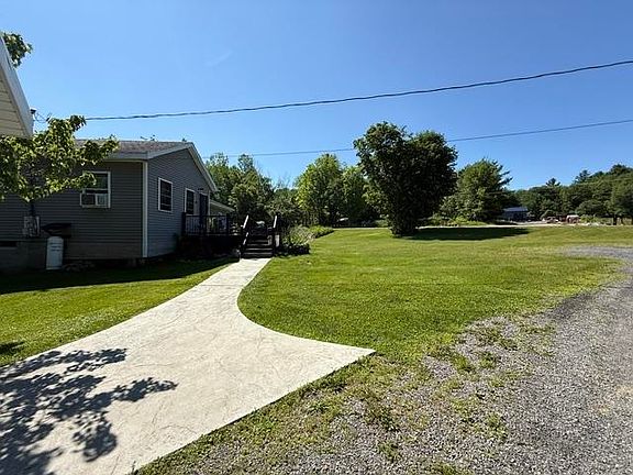 3rd image of 240 Tucker Rd