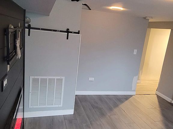 4th image of 4127 W Wilcox St #3