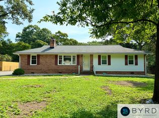 2317 Woodmont Dr, North Chesterfield, VA 23235