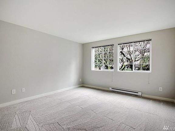 5th image of 10004 NE 120th Ln