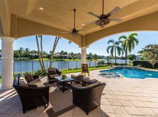 2726 Meadowood Dr, Fort Lauderdale, FL 33332
