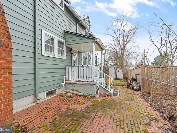 2nd image of 11805 Nokes St