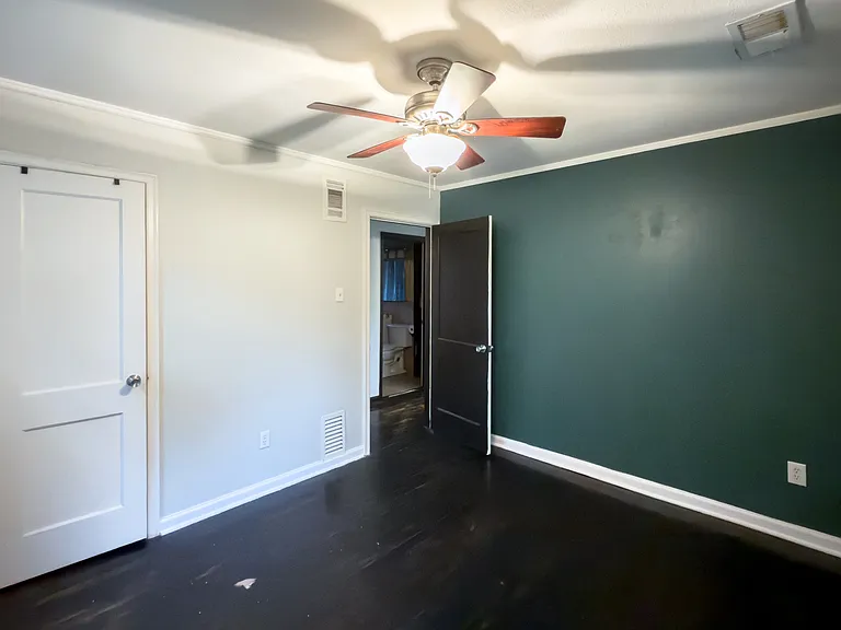 1343 Dearing Rd — Photo 10