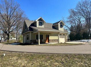 2855 Lindgren Ln, Independence, MN 55359